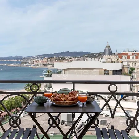 Apartment Palais Miramar - & G17 - Vue - Croisette Emplacement Unique -20 - Wifi - Clim *