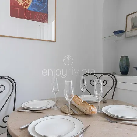 Palais Miramar - & G17 - Vue - Croisette Emplacement Unique -20 - Wifi - Clim Апартаменты